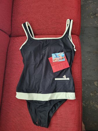Neuer Lahco Badeanzug schwarz/weiss, 44C neu m. Etikett!