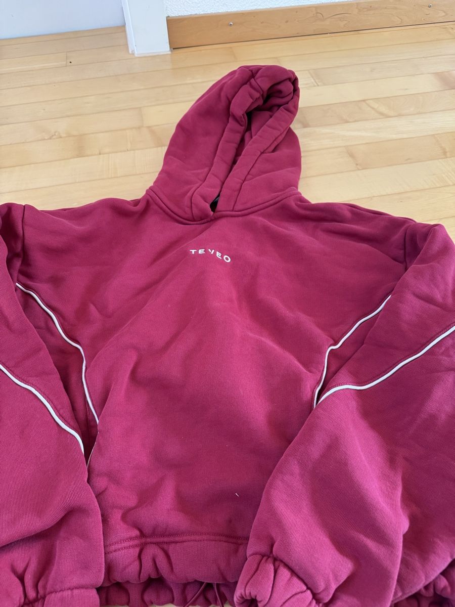 Teveo Maglioni & Felpe: TEVEO Kapuzenpullover Gr. XXS, bordeaux – Nuovo (secondo la descrizione) da Windisch venduto da Shakira085 1