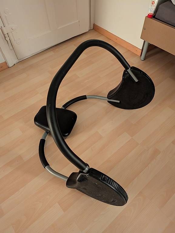 Hometrainer: Bauchmuskel Trainer neuwertig  – Usato da Krauchthal venduto da Queiser