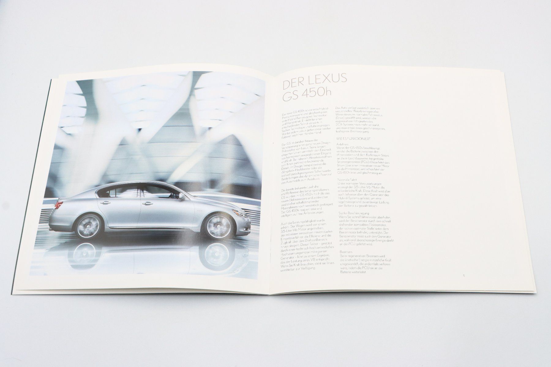 Lexus Documenti: Lexus Hybrid Motion 2006 Prospekt – Usato da Bühl b.Aarberg venduto da Collectorpassions 5