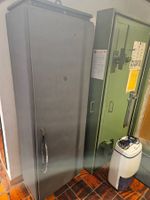 Militär Metallschrank