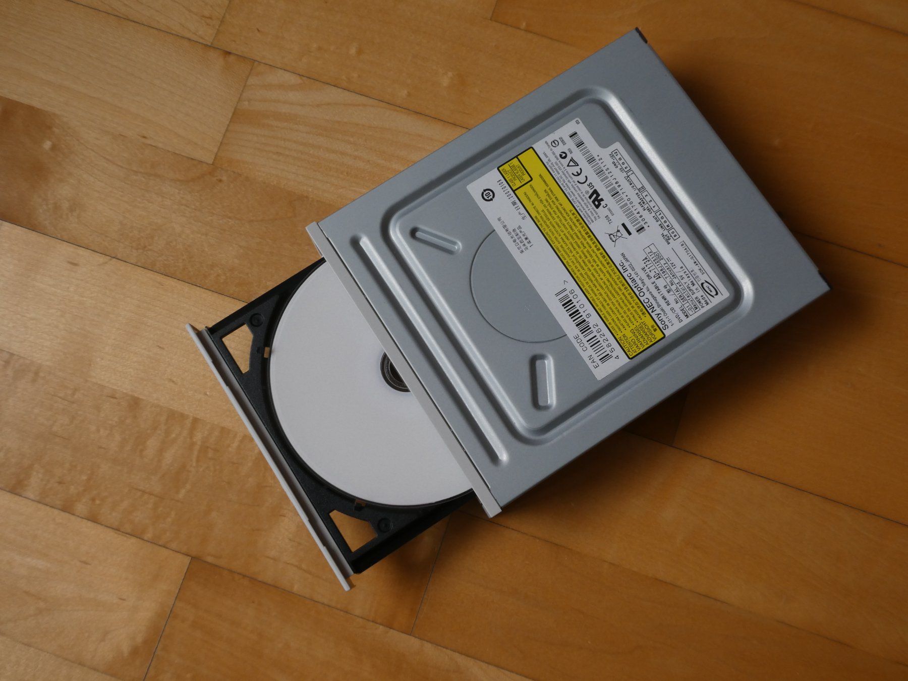Docking station: CD Laufwerk mit Dockingstation – Usato da Muntelier venduto da Rwc 2