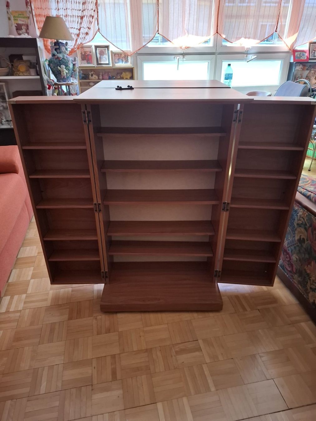 Cassettiere: Meubles à roulettes pour diverses utilisations. – Usato da Genève venduto da vins50 1