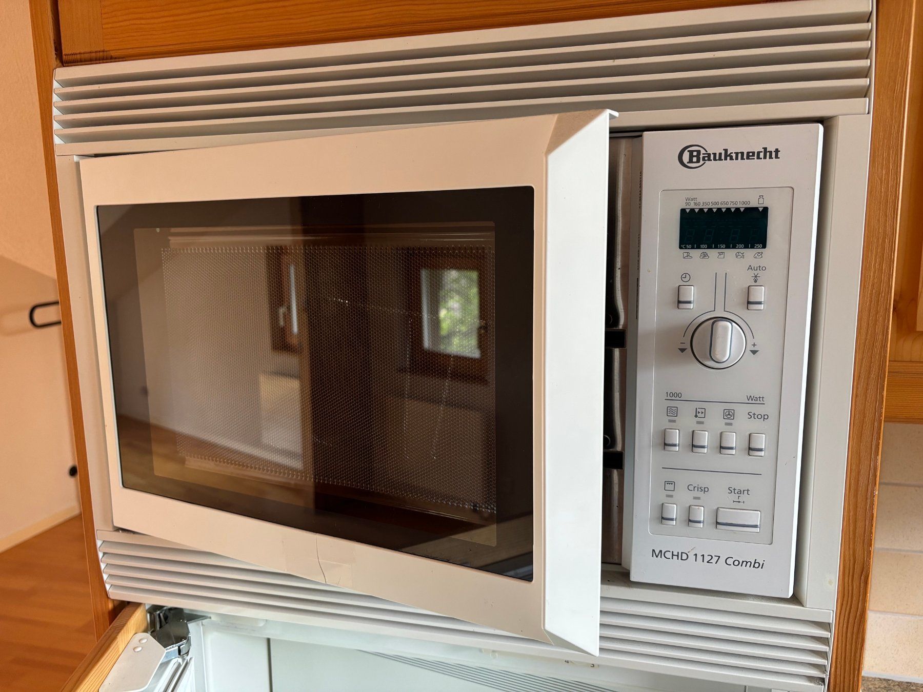 Bauknecht Elettrodomestici da cucina: Mikrowelle – Usato da Domat/Ems venduto da Sumcurtgins
