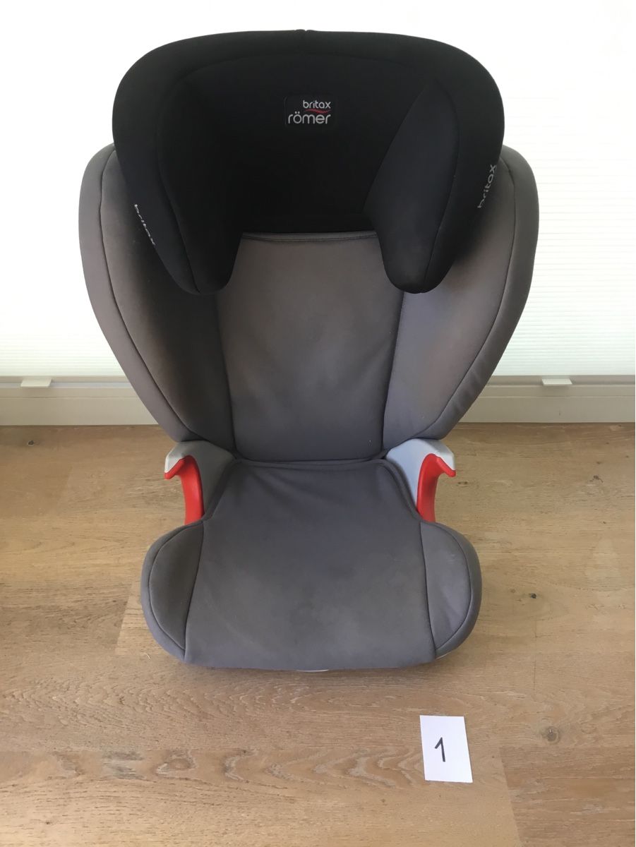 Britax Römer Seggiolini per auto: Autositz Römer Britax – Usato da Belp venduto da Andy330
