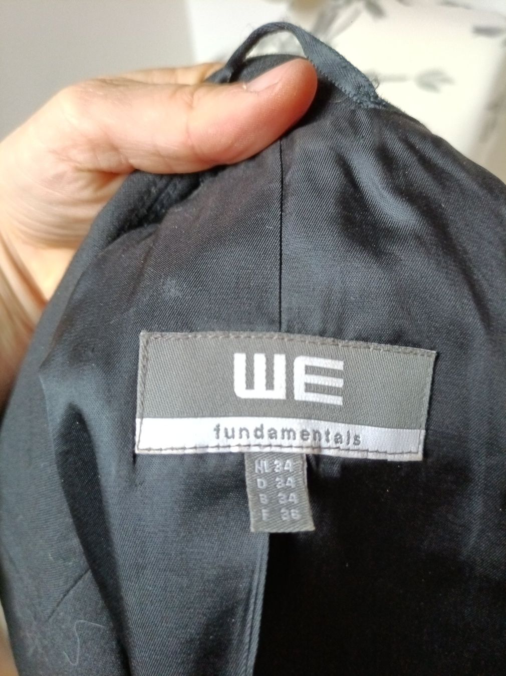 Giacche: Schneidiger Schwarzer Blazer von "WE Fundamentals" – Usato da Peccia venduto da LillyMarie98 4