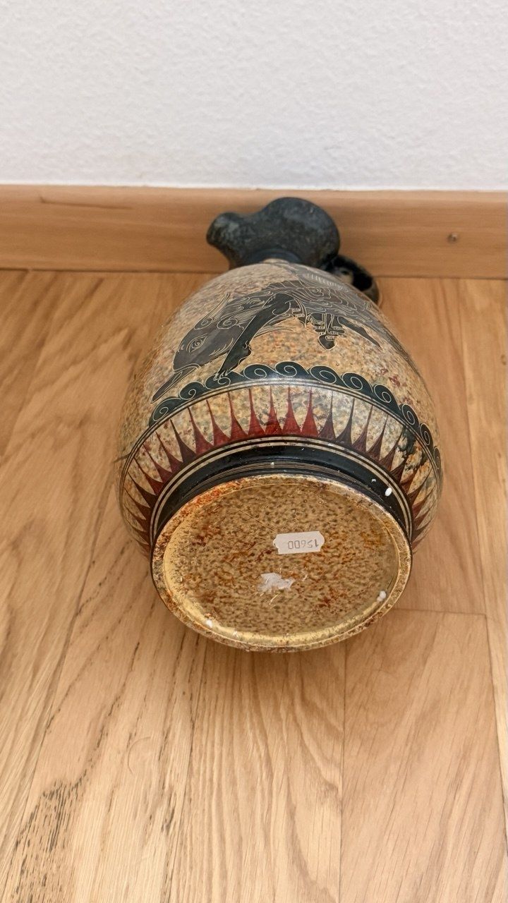 Vase & Récipients: Vase im Griechischen Stil. – D'occasion à Luzern par sse_hph5 8