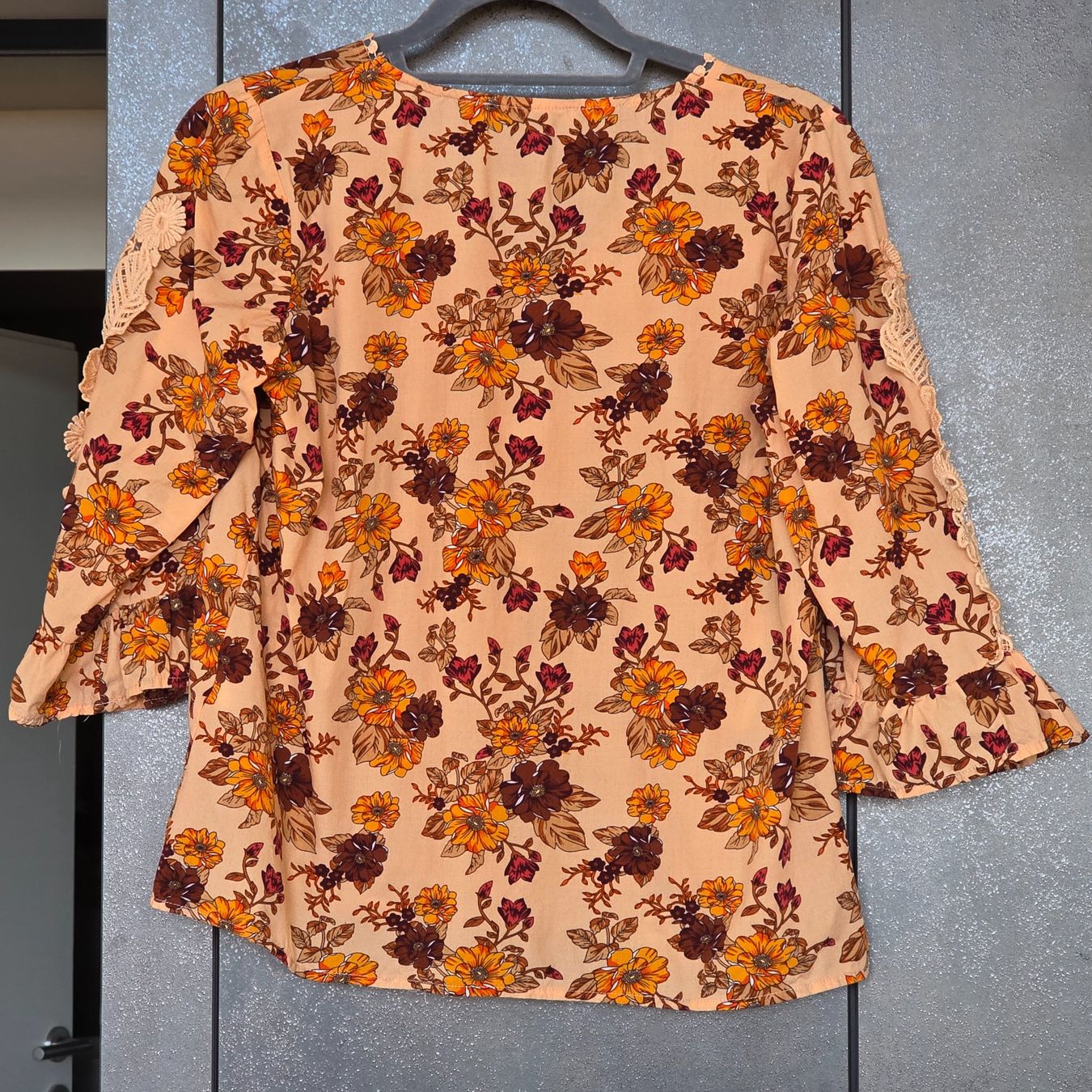 Camicette: 🐸 RUSTTYDUSTTY BLUSE S VISKOSE BLUMEN MUSTER – Usato da Môtier (Vully) venduto da Frogs 6