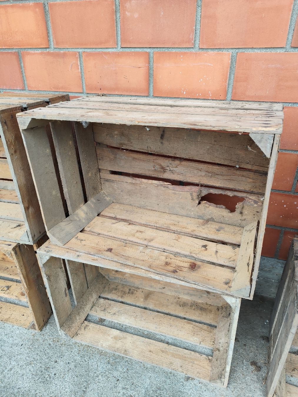 Articoli in legno: Alte Holzkisten – Usato da Kerzers venduto da sb_12 3