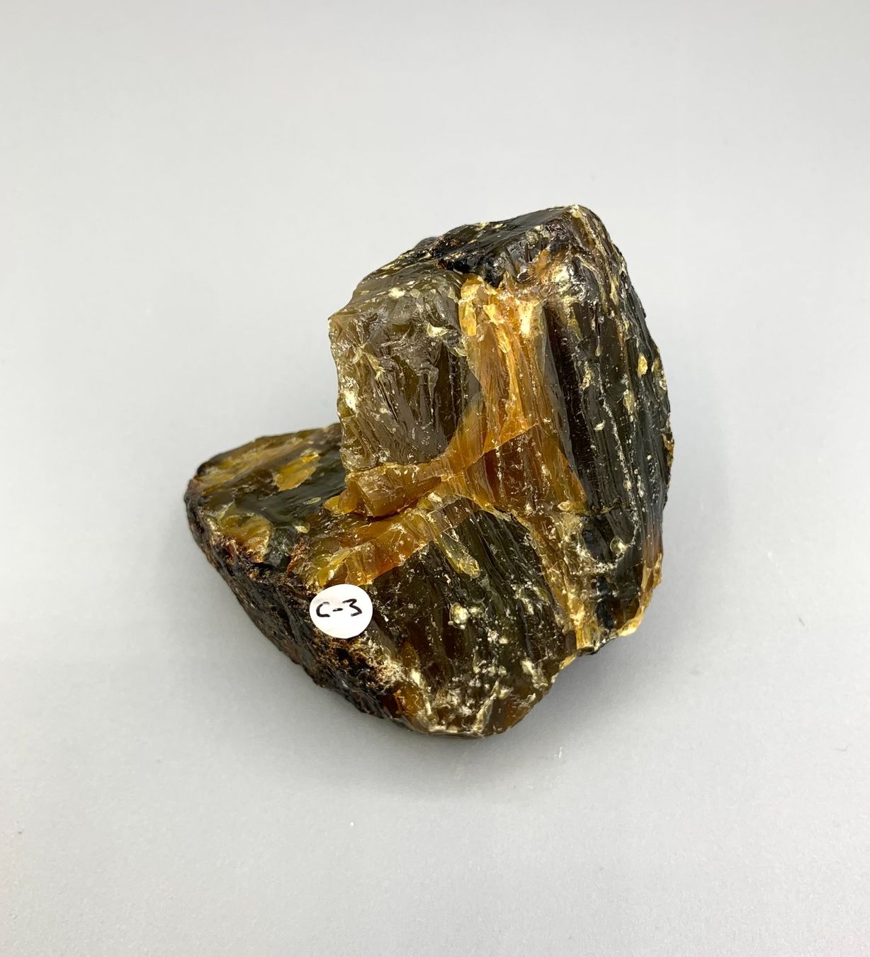 Minerali & Pietre curative: Blauer Bernstein - Rohstein - Naturbelassen – Nuovo (secondo la descrizione) da Samstagern venduto da Spliti