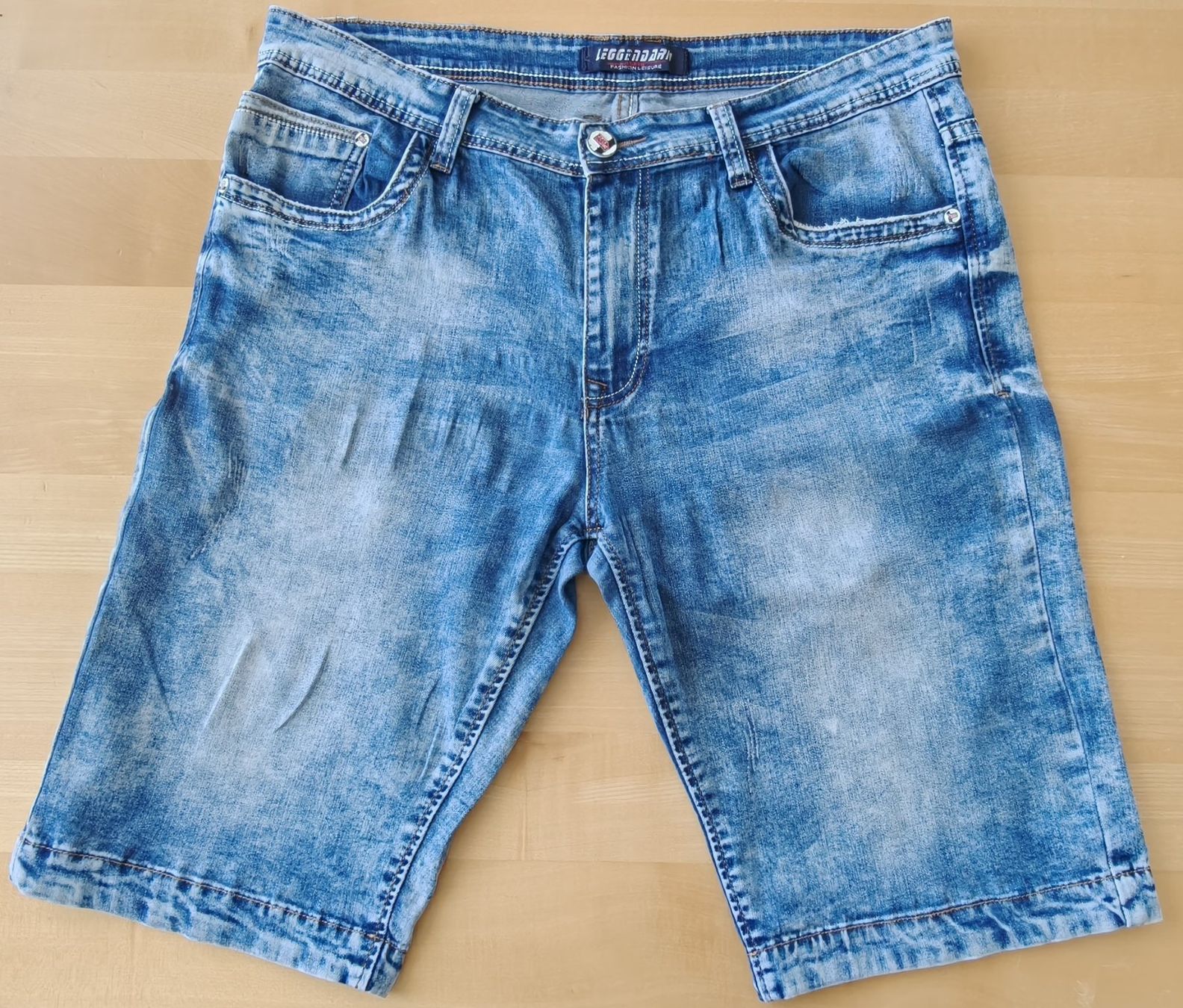 Jeans: Jeans für Herren oder Buben – Usato da Niederrohrdorf venduto da privat23