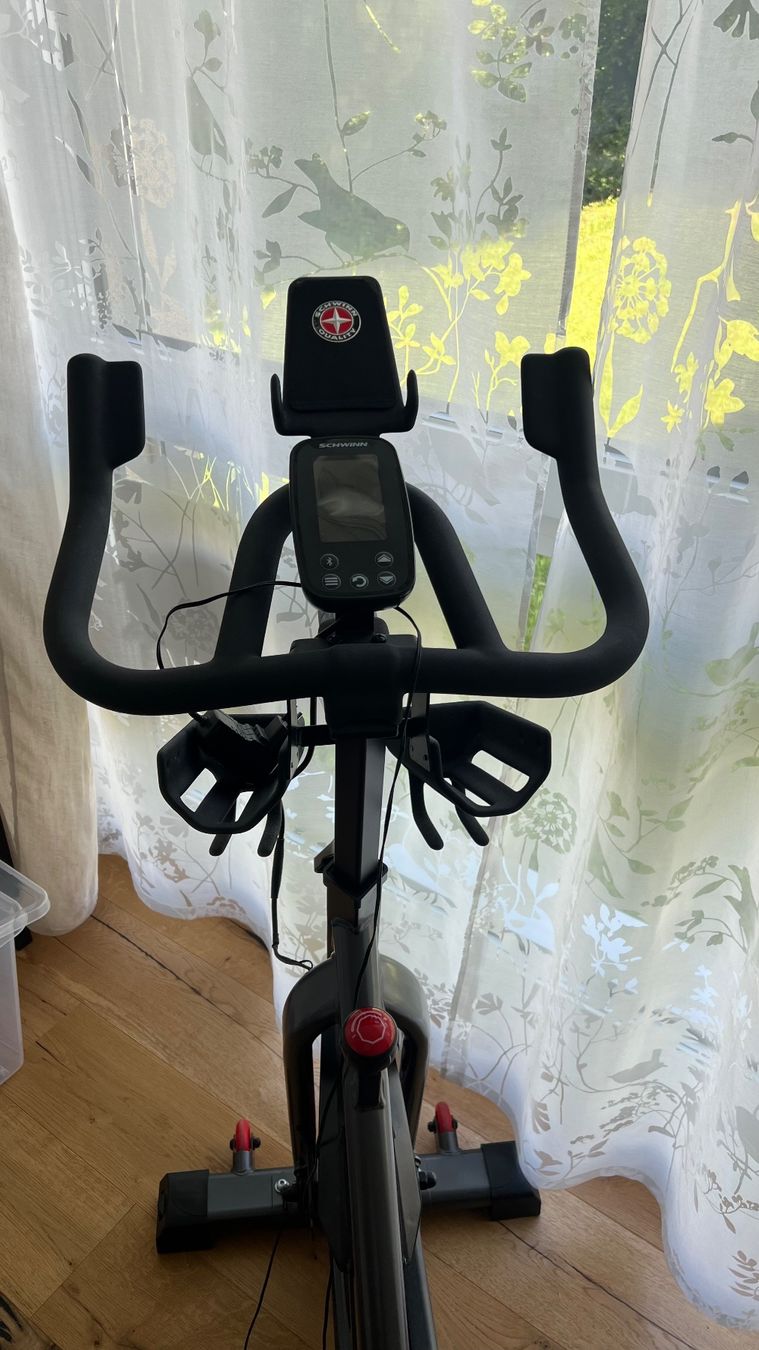 Schwinn Hometrainer: Hometrainer Velo Schwinn IC8 – Usato da Gossau ZH venduto da sruoss 4