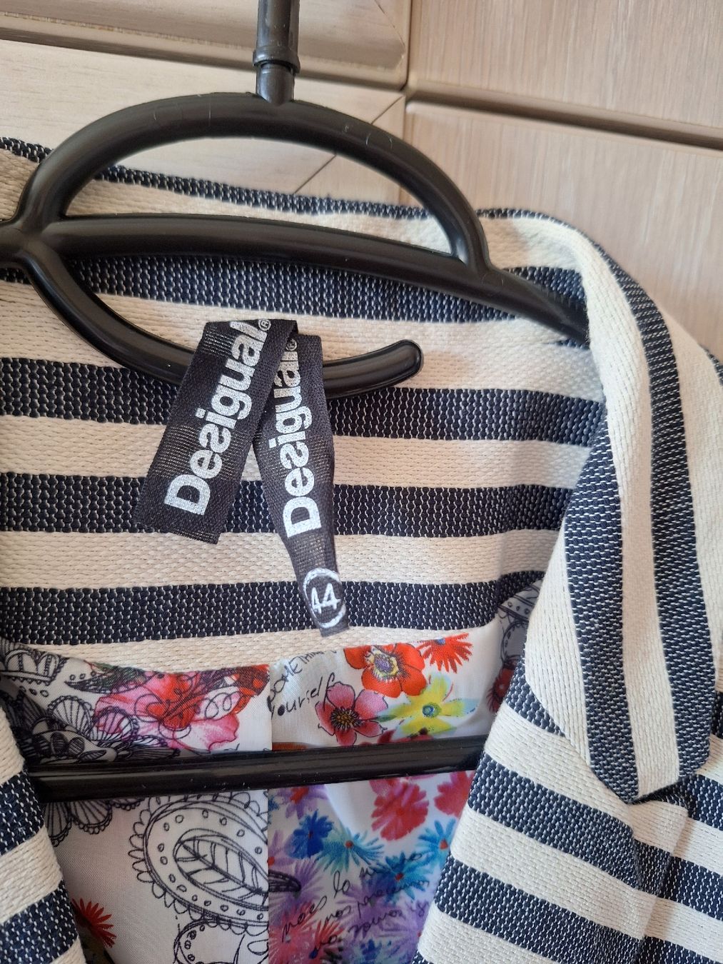 Desigual Giacche: Blazer Desigual rayé original, t. 44 – Nuovo (secondo la descrizione) da Onex venduto da babs72 1