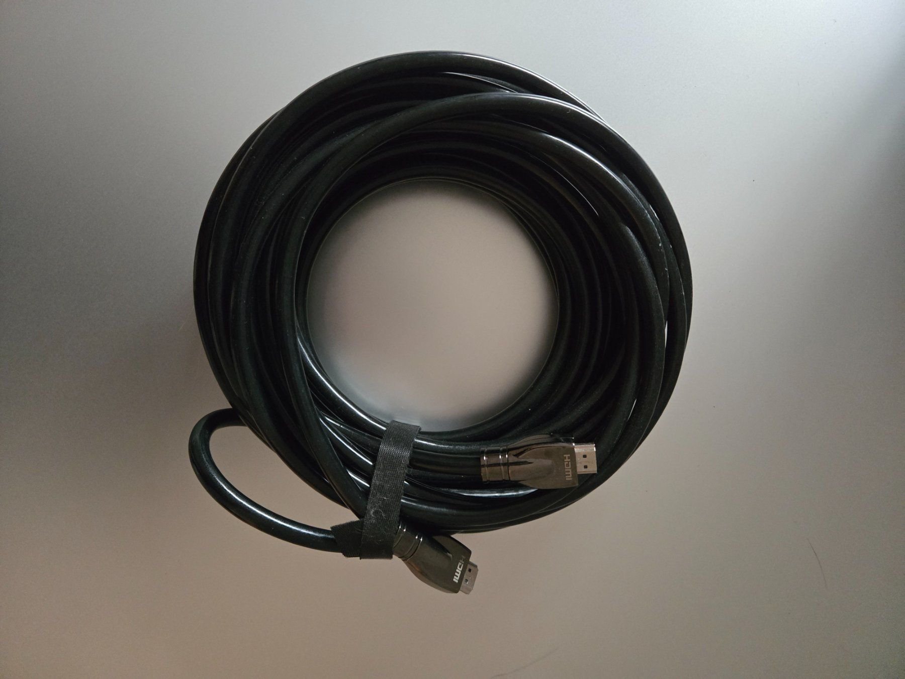 Cavi: 10 Meters HDMI Wire – Usato da Basel venduto da noah27 1