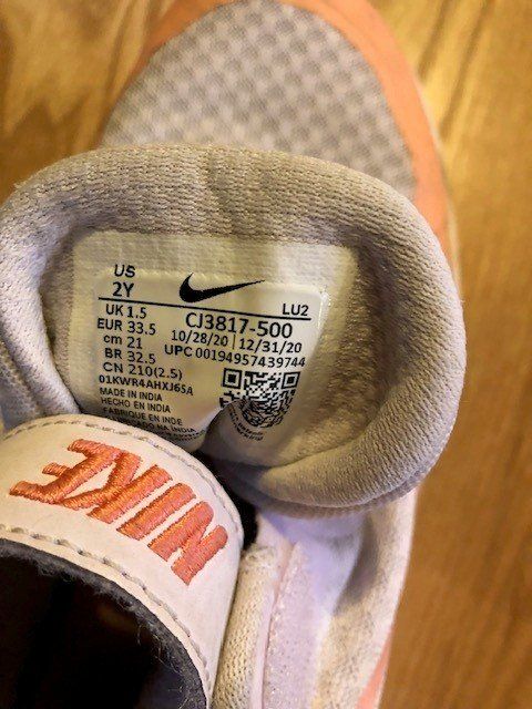 Nike Schuhe für Mädchen: Nike Turnschuhe – Gebraucht aus Kerzers von renner05 2