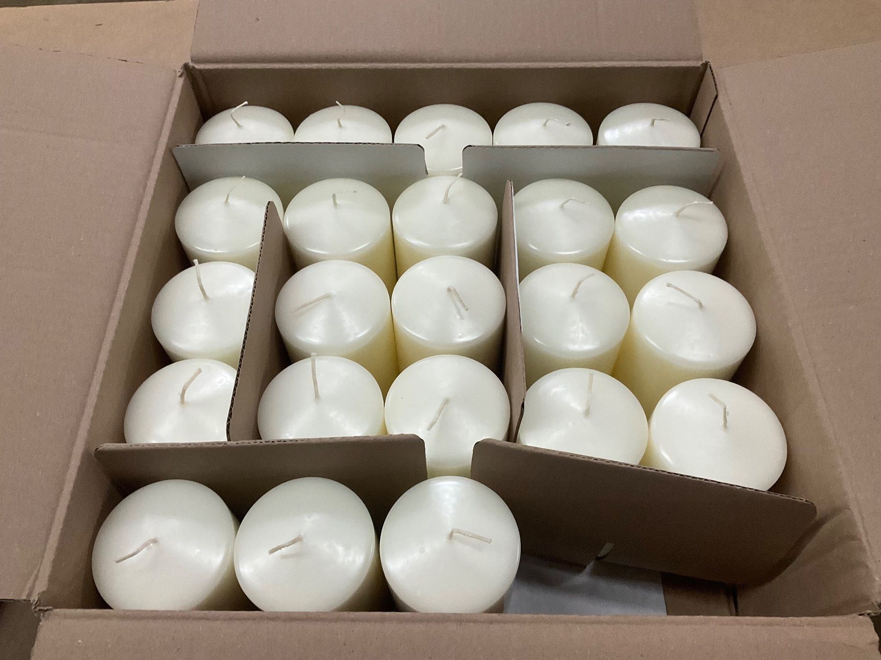 Candele: 928 Posten Übertauchkerzen aus Liquidation – Nuovo (secondo la descrizione) da Derendingen venduto da Meisterstuecke