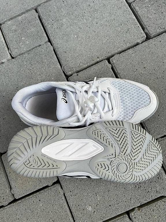 Scarpe da donna: Asics Schuhe,Gr 39, Top – Usato da Hittnau venduto da ant_s5mh 4