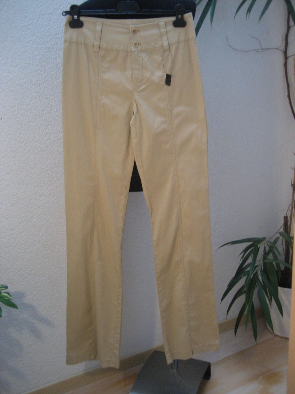 Pantaloni: Pantalon stretch Oui Set taille 34, neuf – Nuovo e nell'imballaggio originale da Delémont venduto da marryb