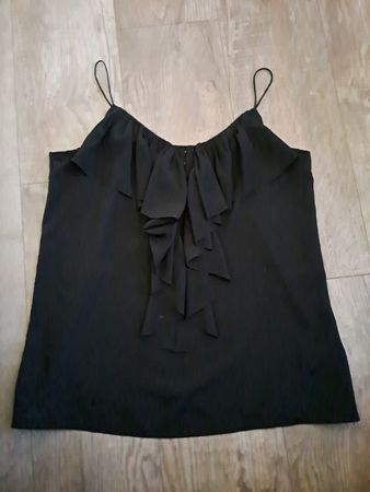 H&M Top schwarz Gr. 42 mit Rüschen