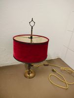 Vintage Tischlampe mit rotem Samt-Schirm