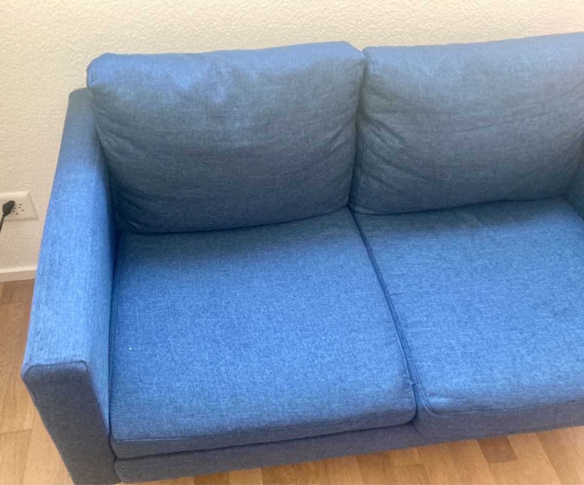 Divani: Schönes kleines Sofa – Usato da Zofingen venduto da inf_2plw 1
