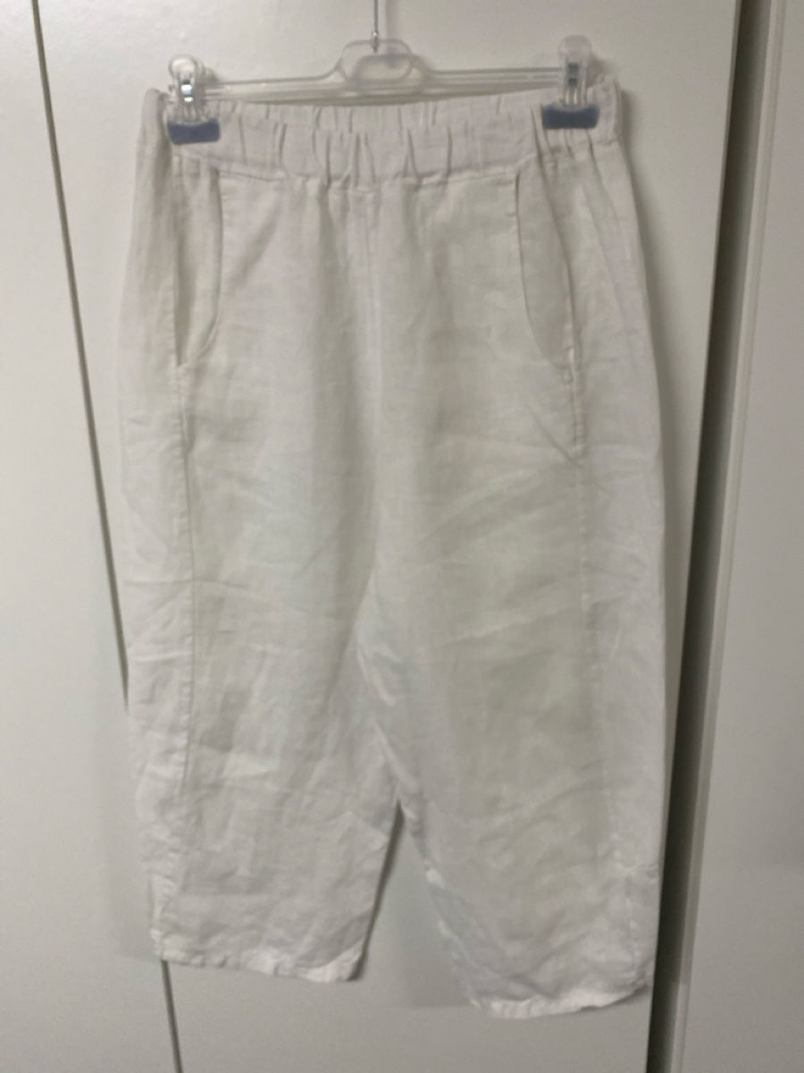 Pantaloni: Hose weiss 100% Leinen Gr.L/XL (passt auch 42) – Usato da Biel-Benken BL venduto da PANORMUS