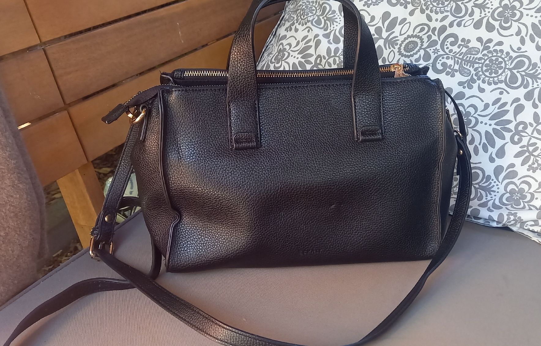 Esprit Borse: Tasche Schwarz von Esprit – Nuovo (secondo la descrizione) da glis venduto da Nanbo