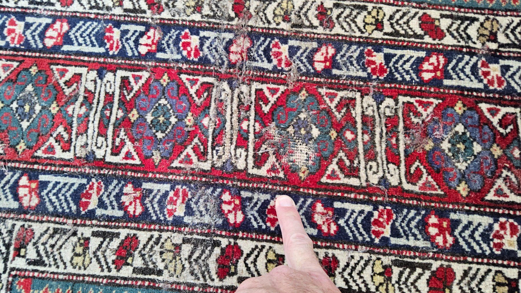 Teppiche: Antique tapis à restaurer – Gebraucht aus Malleray von Frederic24 5