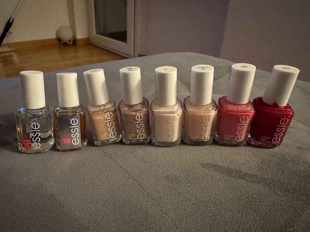 Smalto per unghie: 8x Essie Nagellack – Usato da Pfäffikon SZ venduto da Melanie335