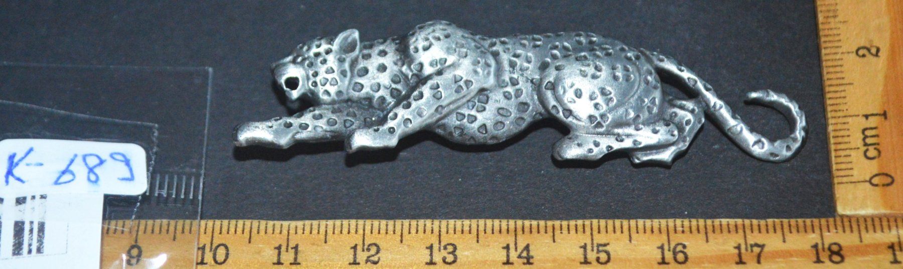 Spille & Fermagli: Brosche K-689 – Leopard silbrig – Nuovo e nell'imballaggio originale da Goldiwil (Thun) venduto da han_v5b7 4