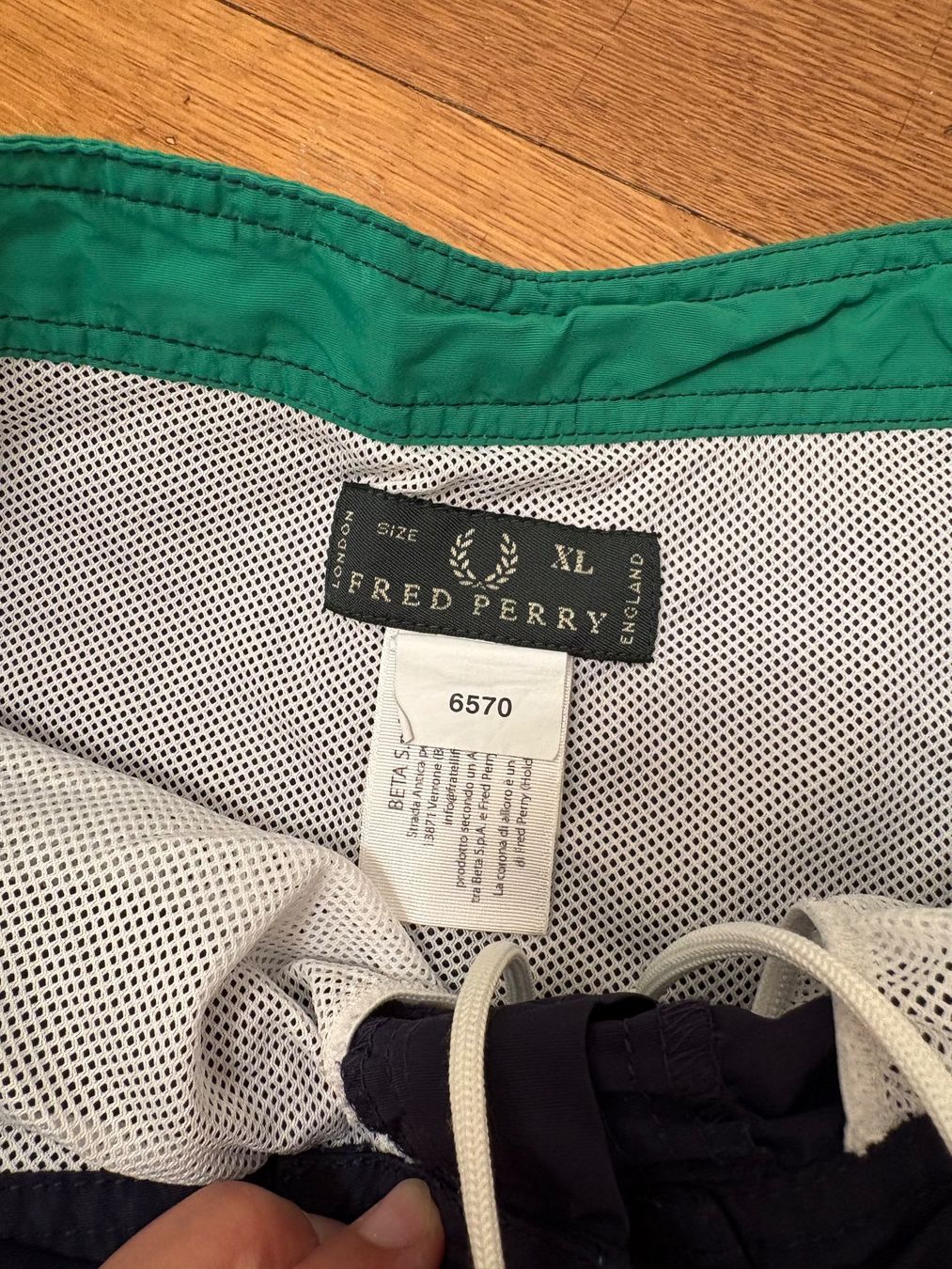 Fred Perry Badehosen: Fred Perry Badehose XL – Gebraucht aus Basel von SAF 2