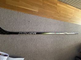 Bauer Hockeyschläger Hyperlite 2 im neuwertigen Zustand