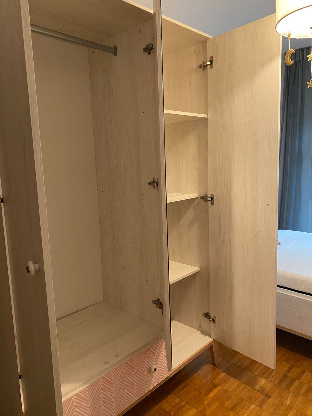 Schränke: Kleiderschrank – Gebraucht aus Baden von mgeormezi 1