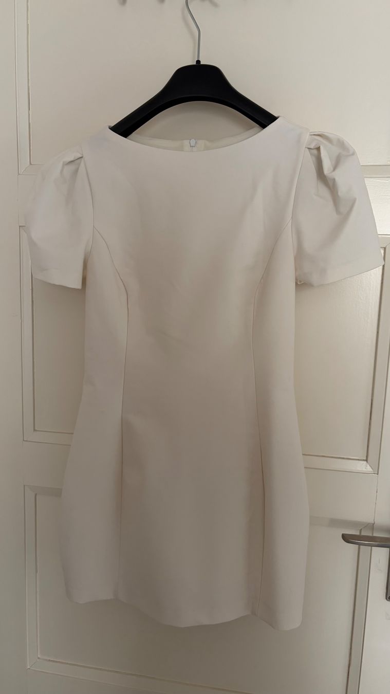 Zara Kleider: Minikleid weiss ZARA – Neu und originalverpackt aus Wollerau von sid_g2jc