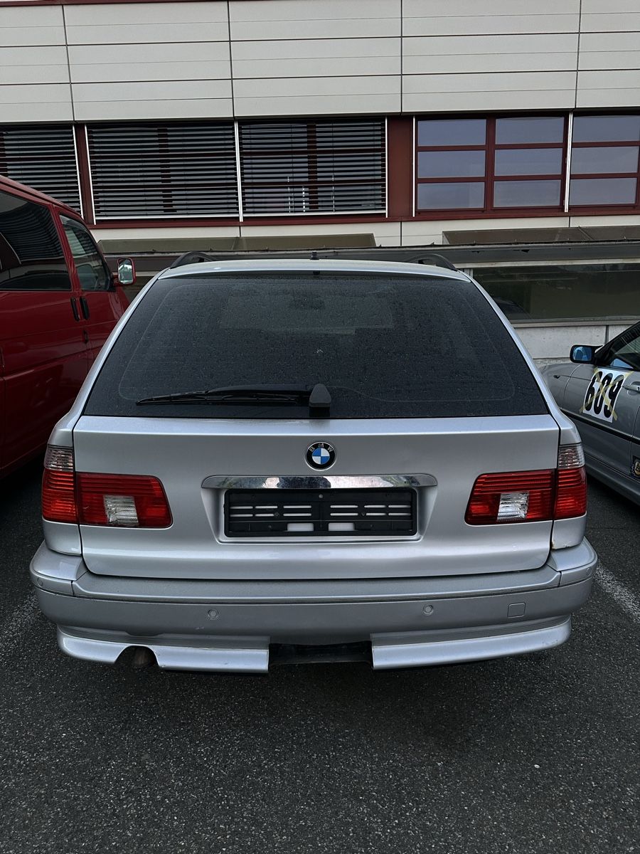 BMW Automobili: Bmw 530d – Difettoso da Schaffhausen venduto da ted_y6kr 4