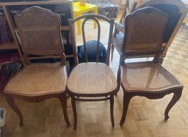 Les 3 chaises style Louis XV