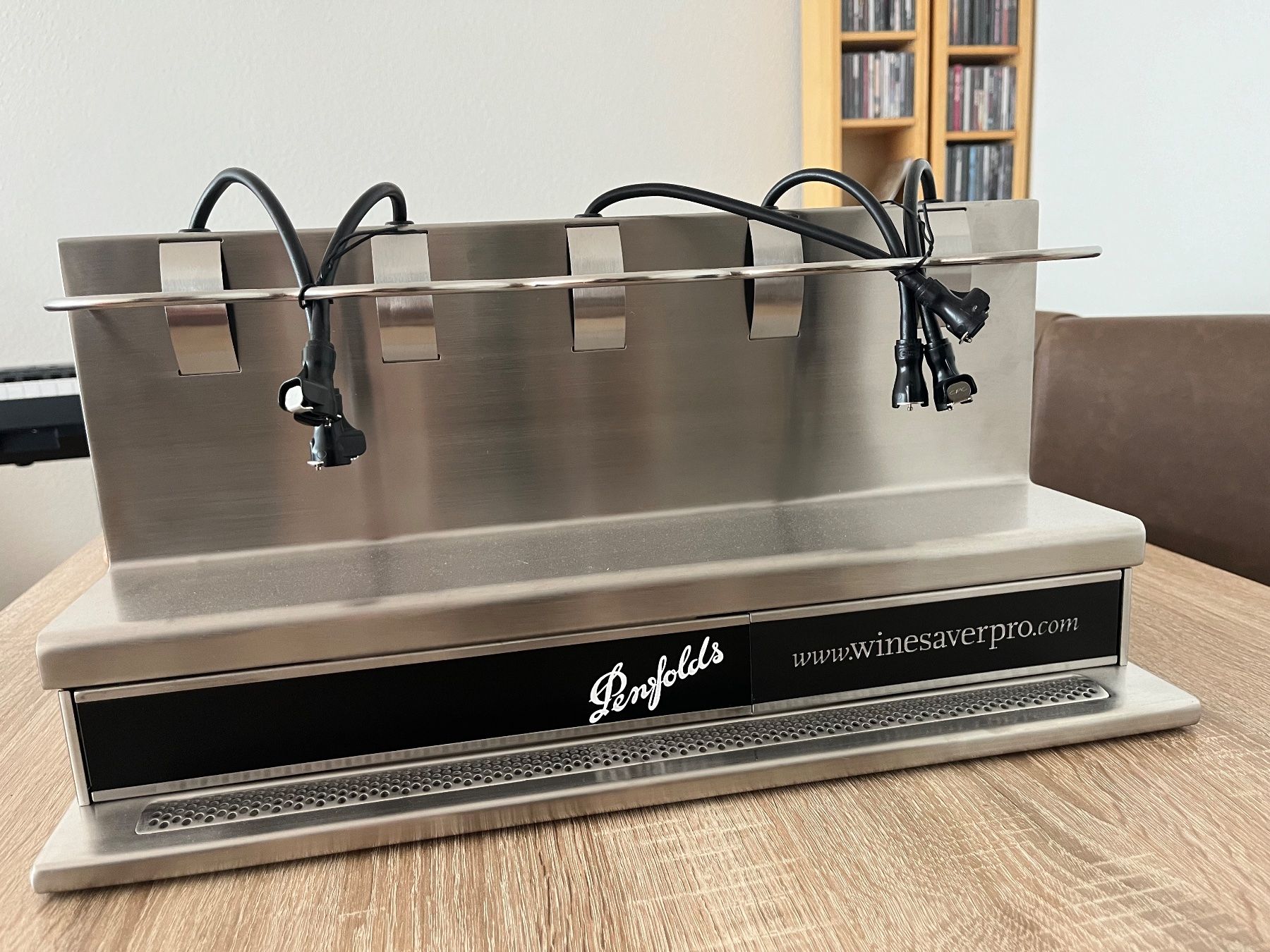 Cucine complete: Wine Saver Pro 5 Bottle System – Nuovo (secondo la descrizione) da Neuchâtel venduto da Helveticus_drummer