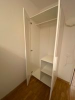 Kleiderschrank