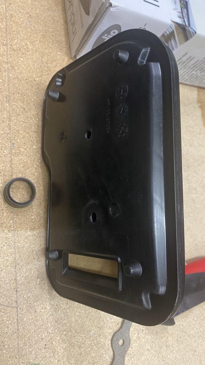 Chevrolet Motori: Corvette C6 Getriebeölfilter – Nuovo e nell'imballaggio originale da Rotkreuz venduto da Modellbau007 3