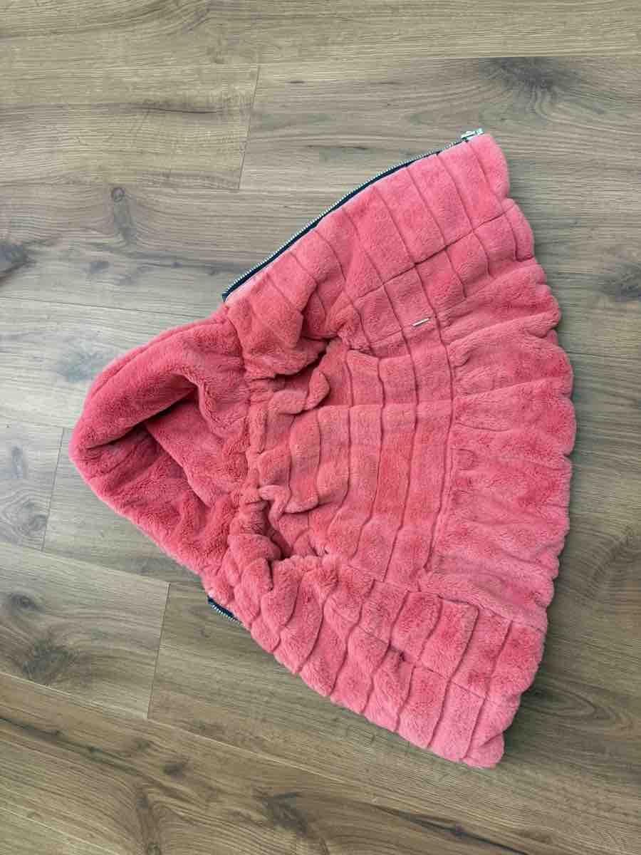 Giacche & Cappotti: Kinder Winterjacke schwarz mit Plüschfutter neuwertig – Usato da Erlenbach ZH venduto da Cleopatra011 2