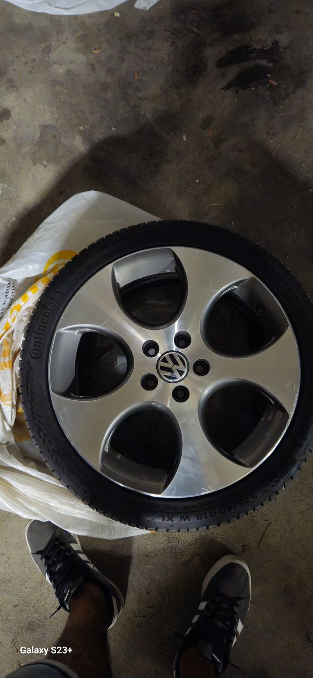 Volkswagen Cerchioni: jantes golf gti  – Usato da Versoix venduto da pol_7pnl