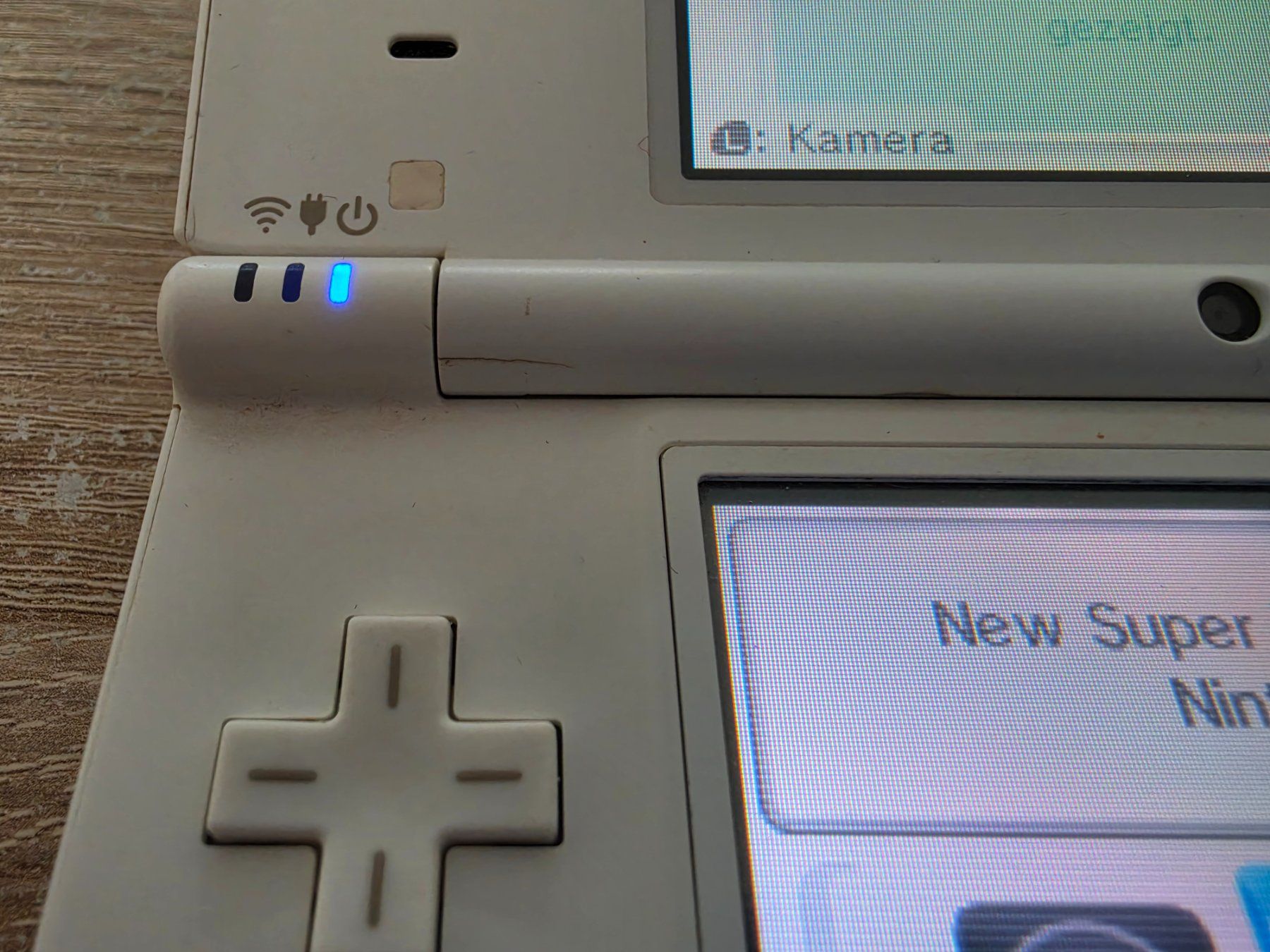 Nintendo Konsolen: Nintendo DSi weiss mit Ladekabel – Gebraucht aus Sempach von Knuckles17 2