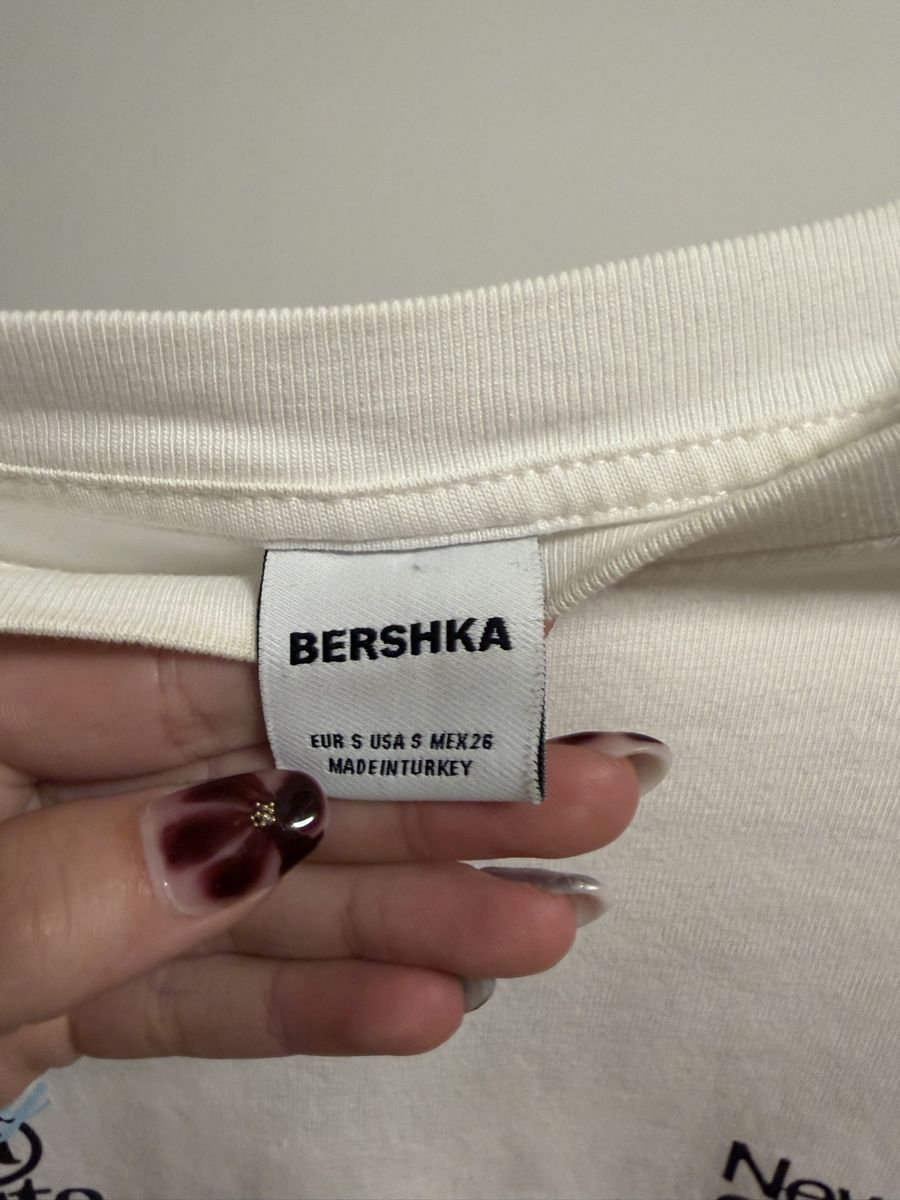 Bershka Lotti di vestiti: Bershka Oberteile – Usato da Eggerberg venduto da nicolas.wasmer 4