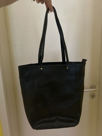 Laptop black shoulder bag