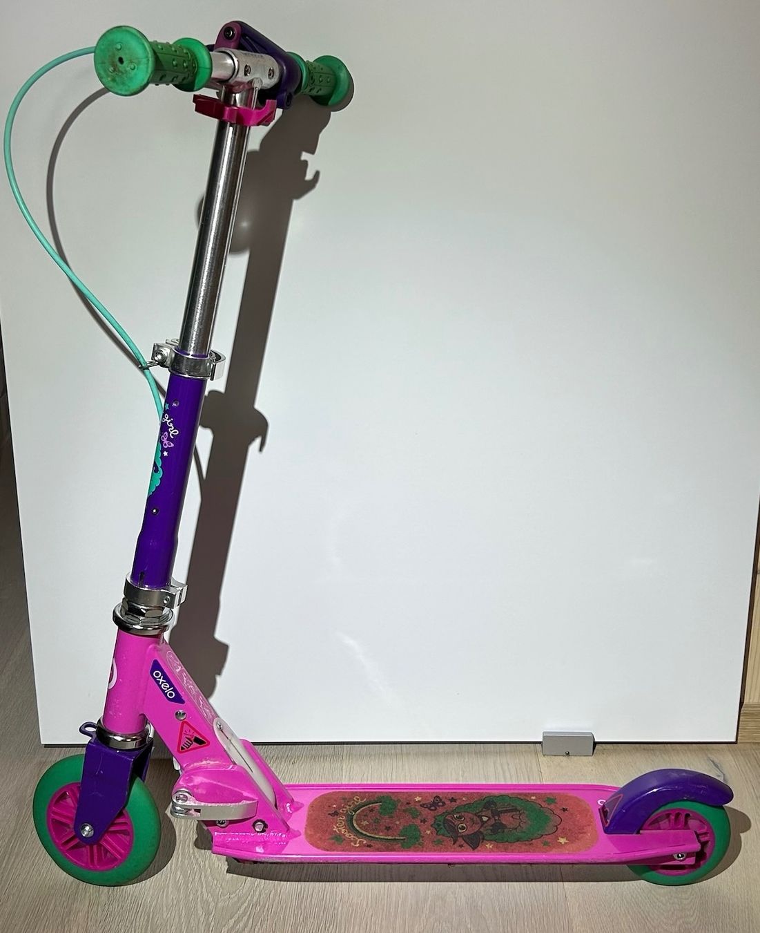 Fahrzeuge für Kinder: Scooter pink Trottinett – Gebraucht aus Heimberg von SN933 1