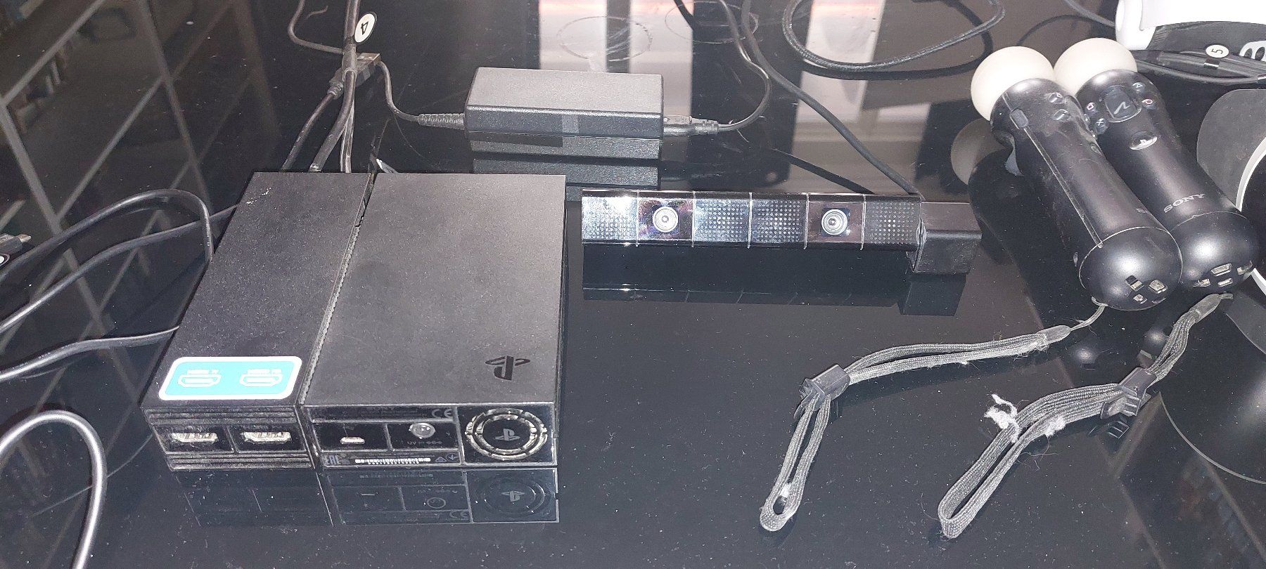 Sony Console: PS4 slim et PSVR à vendre – Usato da Genève venduto da Sylvain666 2