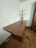 Massiver Nussbaum Klostertisch / Säulentisch (200 x 80 cm)