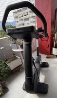 Vélo d'appartement Technogym