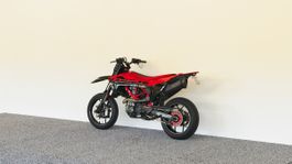 GasGas SM 700