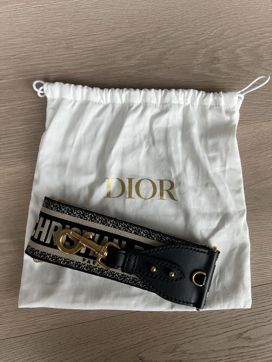 Dior Altro in  Abbigliamento & Accessori: Dior Shoulder Strap with Ring in Canvas - Black – Nuovo e nell'imballaggio originale da Kilchberg ZH venduto da ellie.